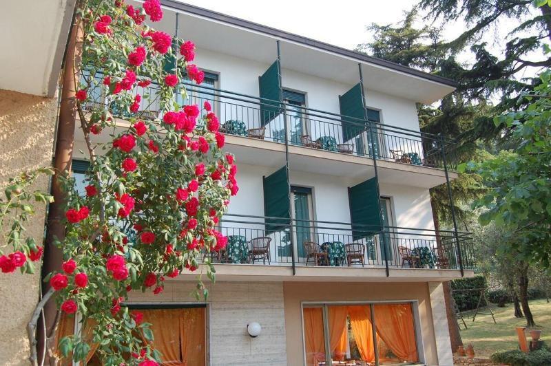 Hotel Stella Alpina Malcesine Luaran gambar